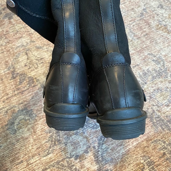 Ugg Boots SZ 9 - Picture 9 of 9